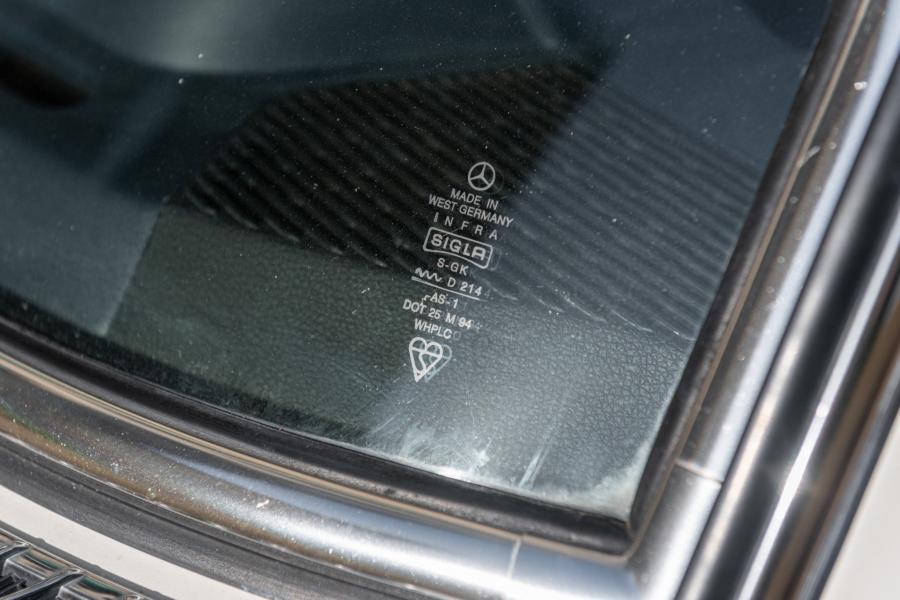 Детали экстерьера Mercedes-Benz 280 CE (C123) 1978 года  (EU) (фото 52 из 133)